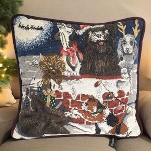 VTG Christmas Dog & Cat Pillow Tapestry Chimney Santa Reindeer Snow Puppy Kitten